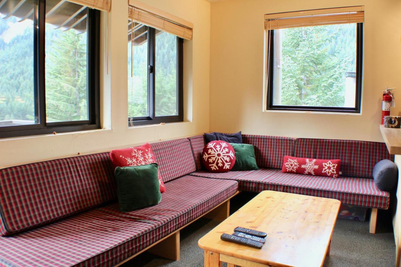Crystal Chalets Greenwater Ngoại thất bức ảnh